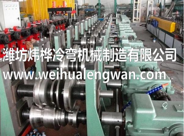 不銹鋼門框自動(dòng)軋機(jī)