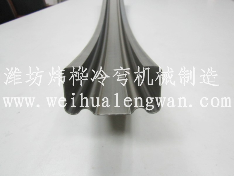 汽車(chē)大梁生產(chǎn)線(xiàn)的特點(diǎn)及汽車(chē)大梁簡(jiǎn)介