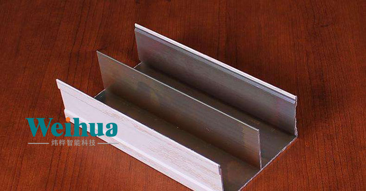 門(mén)軌道自動(dòng)成型機(jī)